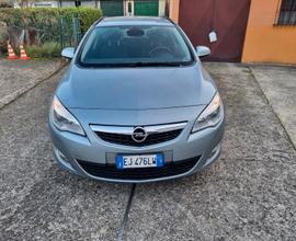 OPEL Astra 1.3cdti 70kw - 2011