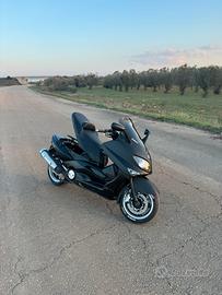 Yamaha Tmax Black Max 500