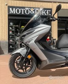 Kymco X-Town 300i ABS