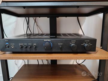 Amplificatore Rotel RA01