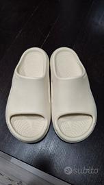 Crocs Mellow slide 
