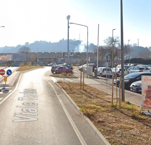 Quadrilocale a vicenza con balcone e posto auto