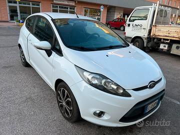 Fiesta GPL e benzina