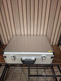 Valigie porta attrezzi in alluminio