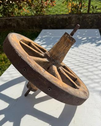 Vecchia RUOTA carretto di legno antica restaurata
