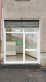 UFFICIO SITUATO IN PIENO CENTRO PAESE