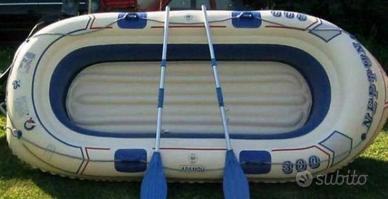 Canotto ADAMOLI NEPTUN 300 con 4 Remi e Salvagente