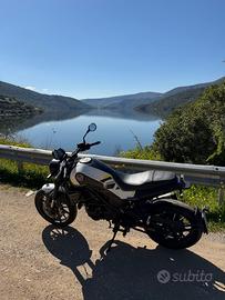Benelli Leoncino 250 - come nuova
