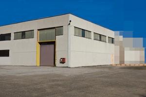 Capannone in zona aeroporto