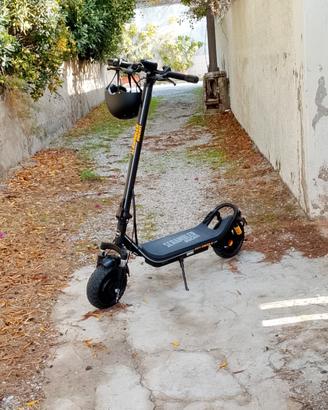 monopattino elettrico ducati scrambler city cross 