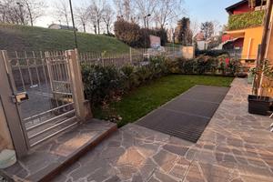 Vendita diretta bilocale con giardino