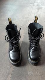 stivali platform dr martens