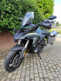 Benelli TRK 702 Stradale