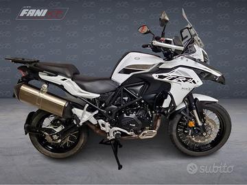 BENELLI TRK 502 X -