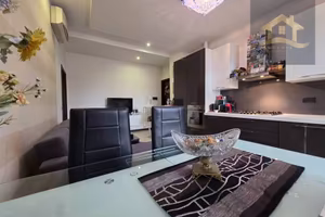 Appartamento di 99 m² con 4 locali a Parma
