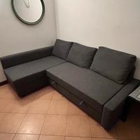 Divano angolare Ikea come nuovo