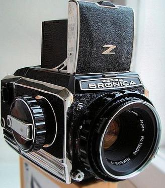 Fotocamera 6X6 Zenza Bronica + ob.75 Nikkor + 150