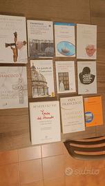 Lotto libri Papa Francesco e Benedetto XVI