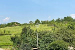 CASA SEMINDIPENDENTE A CENGIO