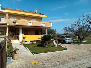 Villa bifamiliare