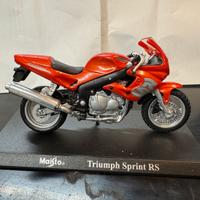 Modellino MAISTO TRIUMPH SPRINT RS