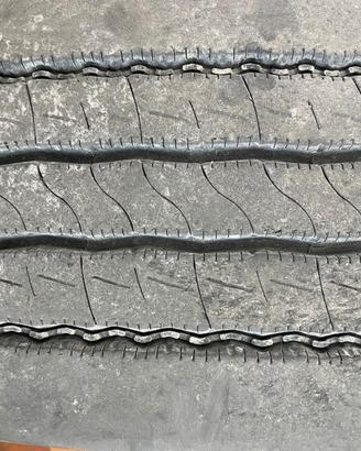 Gomme autocarro 315/80r22.5 Pirelli 
