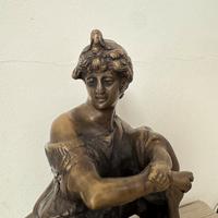 Statua in bronzo massiccio stile classico (8 kg)