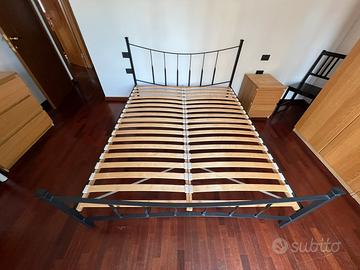 Letto matrimoniale Ikea con reti