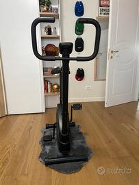 Cyclette Essential EB