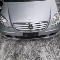 Paraurti anteriore x Mercedes Classe A 180 CDI