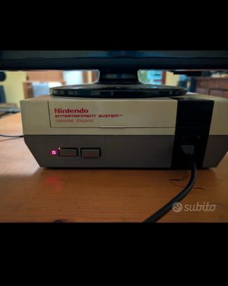 Nintendo NES (Entertainment System) - 