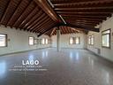 immobile-di-655-m²-con-3-locali-a-nove