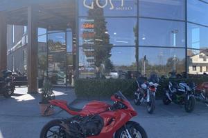 MV Agusta F3 800 Rosso