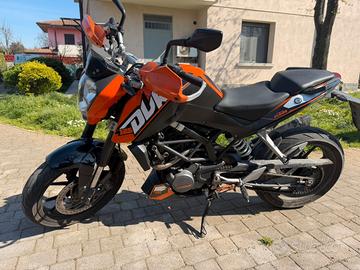 KTM duke 125 2015