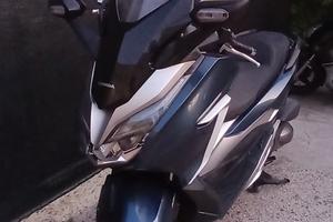 Honda forza 300