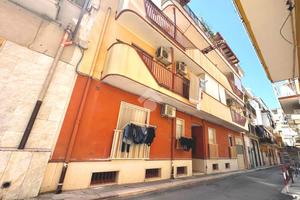 2 LOCALI A BARLETTA