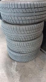 Pneumatici four season