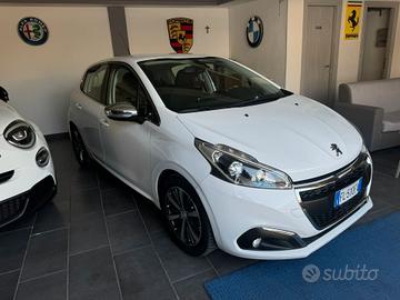 Peugeot 208 BlueHDi 75 5 porte Allure Adatta per N