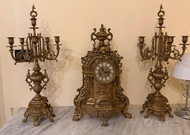 Trittico barocco con orologio e due candelabri