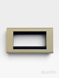Placca BTicino Living 4714BE 4 Posti Nuova