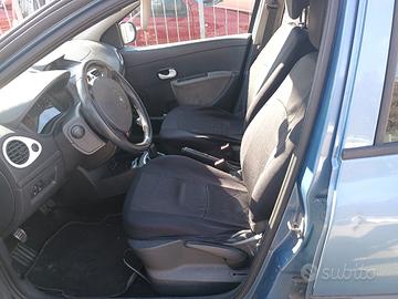 Renault Clio Yaooh benzina 2011