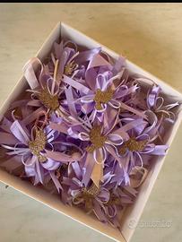 24  Fiocchi lilla con decorazione oro