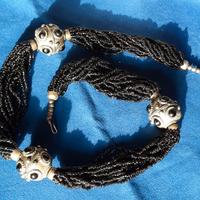 Collana vintage con un design etnico