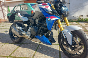 BMW F900R in garanzia
