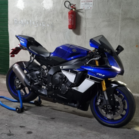 Yamaha R1