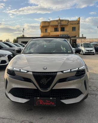 ALFA ROMEO Junior 1.2 136 CV Hybrid eDCT6 Automa