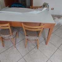  cucina 3 metri lineare completa di tavolo 