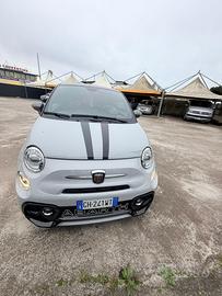 Abarth 595 1.4 turbo T-jet 145