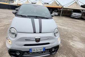 Abarth 595 1.4 turbo T-jet 145