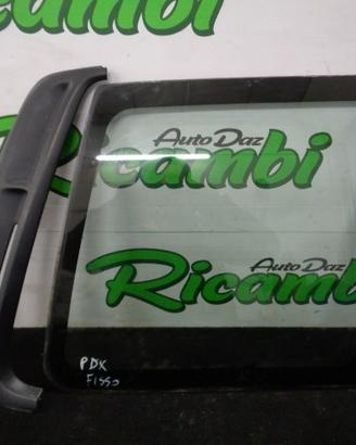 VETRO POSTERIORE DESTRO FISSO TERRANO 2 2001